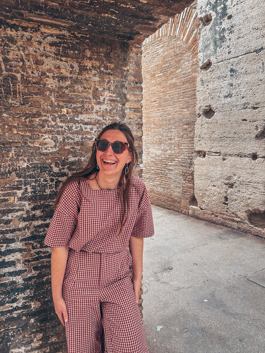 OP AANVRAAG: Bloesje vierkante hals (stof, kleur en maat op aanvraag)