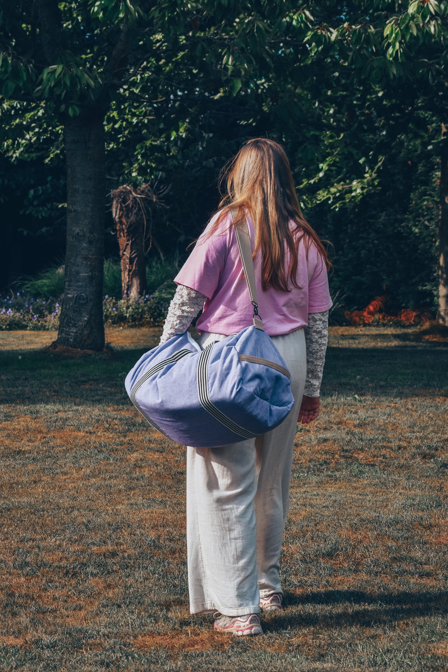 OP AANVRAAG: Duffelbag 'Anke' (kleur en stof op aanvraag)