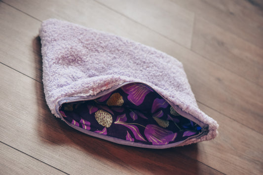 OP AANVRAAG: Laptopsleeve (stof, kleur en maat op aanvraag)