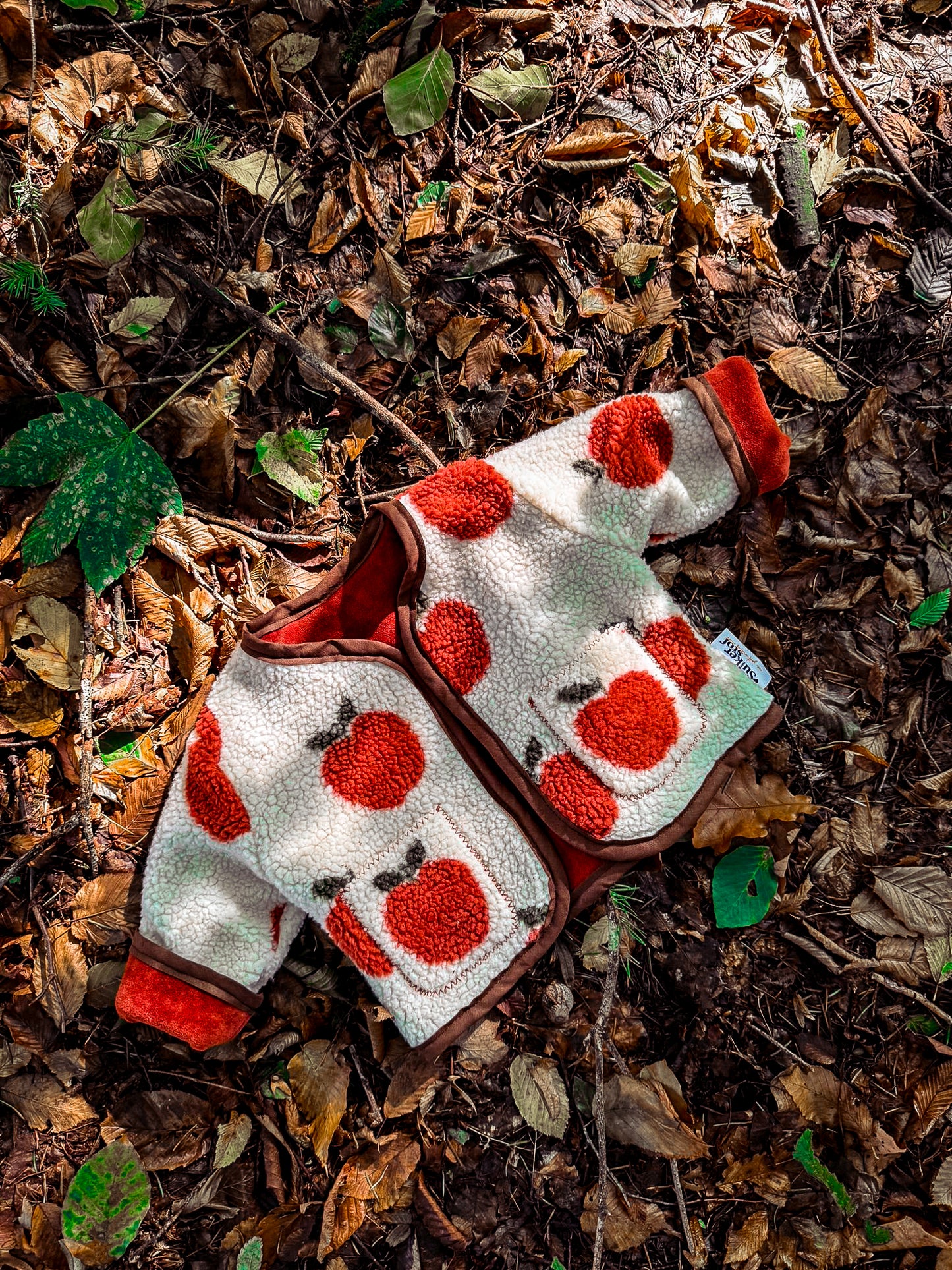 OP AANVRAAG: Babyjasje (kleur, stof en maat op aanvraag)