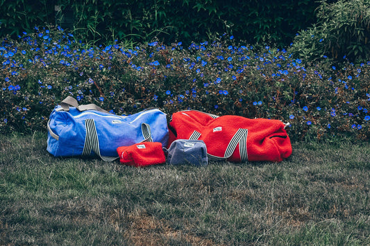 OP AANVRAAG: Matching duffelbag en toiletzak (stof en kleur op aanvraag)