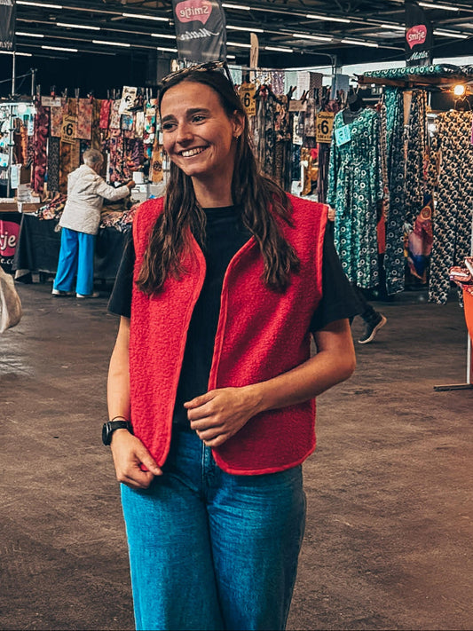 Febevestje rood ruitjes